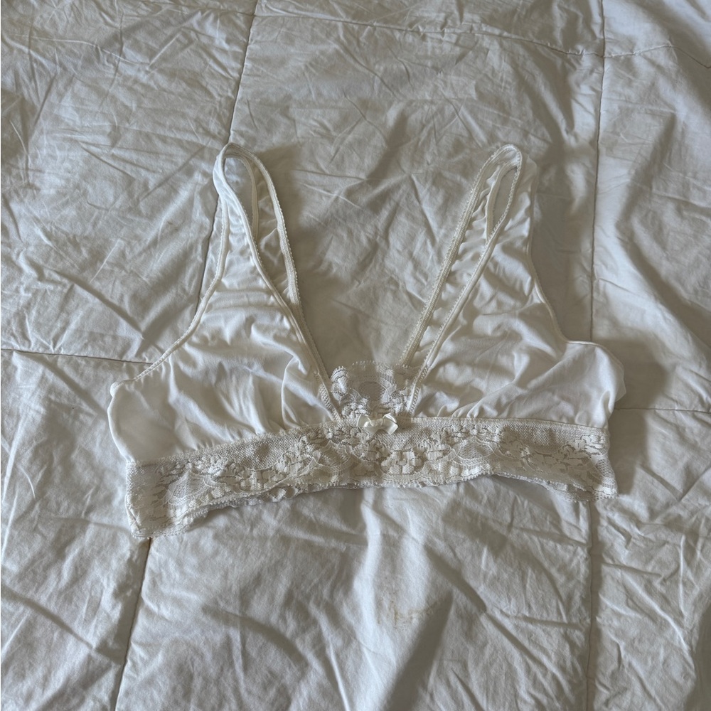 Vtg Henson Kickernick 4144 White Lace Bralette Size L - 70s Nylon Deep V Boho